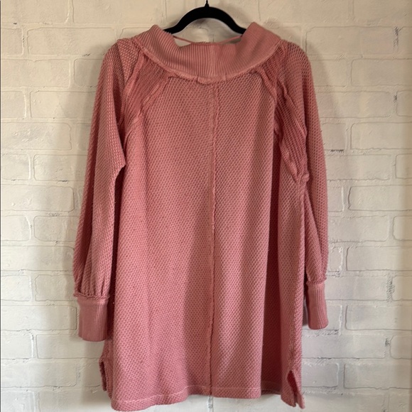 Free People We The Free She's A Keeper Coral Cowl Mock Neck Sweater Sz Med NWT - Picture 10 of 17